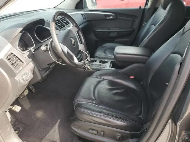 2010 CHEVROLET TRAVERSE LT
