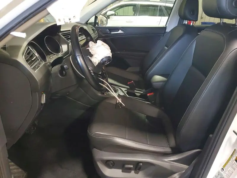 2018 VOLKSWAGEN TIGUAN SE/SEL  