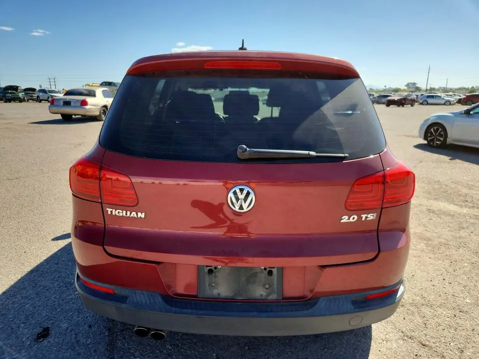 2013 VOLKSWAGEN TIGUAN S  