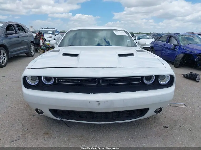 2015 DODGE CHALLENGER SXT