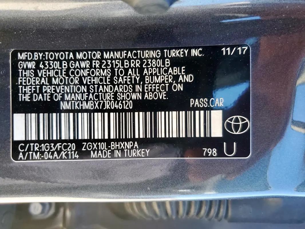 2018 TOYOTA C-HR XLE  