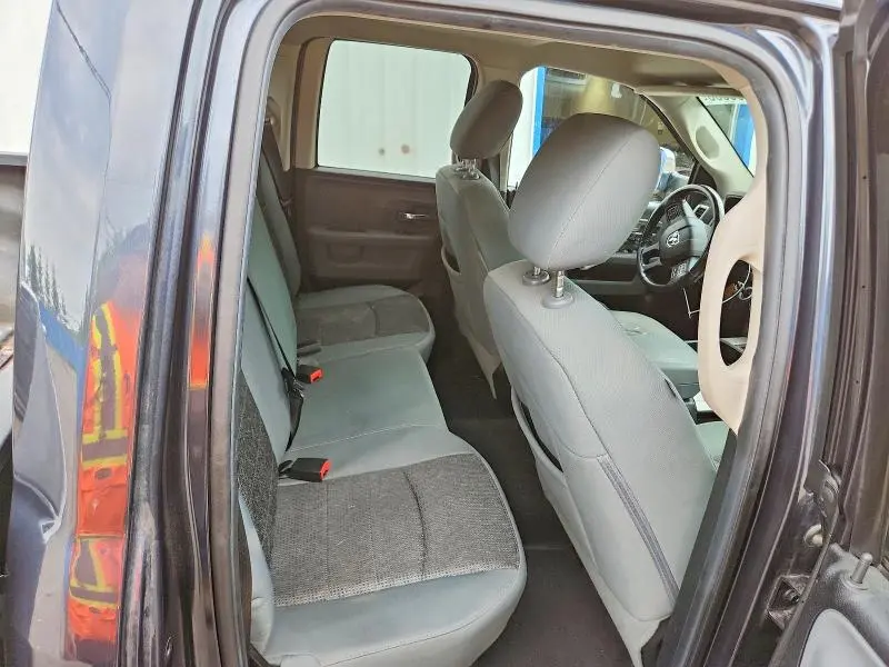 2014 RAM 1500 SLT  