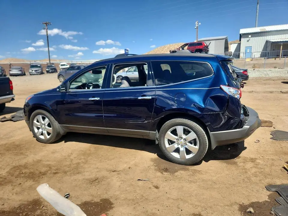 2012 CHEVROLET TRAVERSE LT  