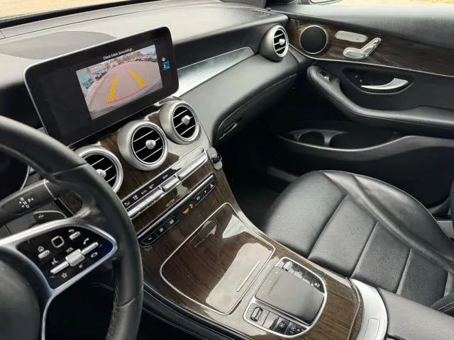 2020 MERCEDES-BENZ GLC 300  