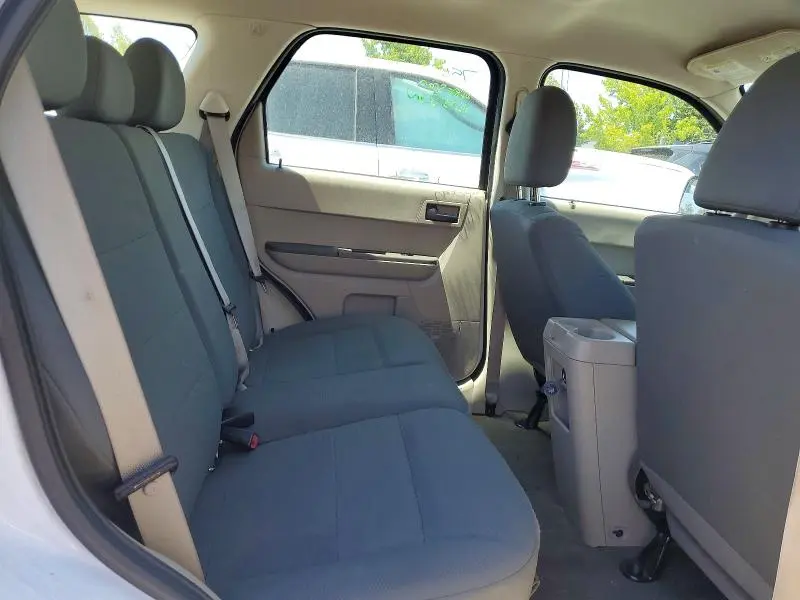 2012 FORD ESCAPE XLS  