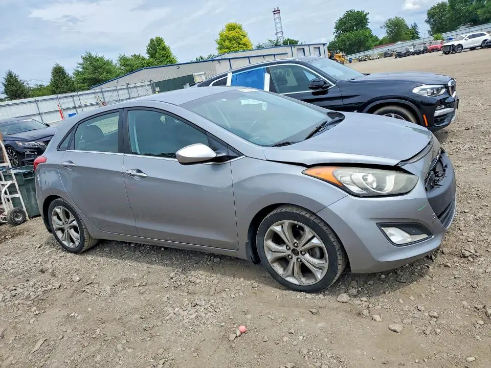 2013 HYUNDAI ELANTRA GT BASE  