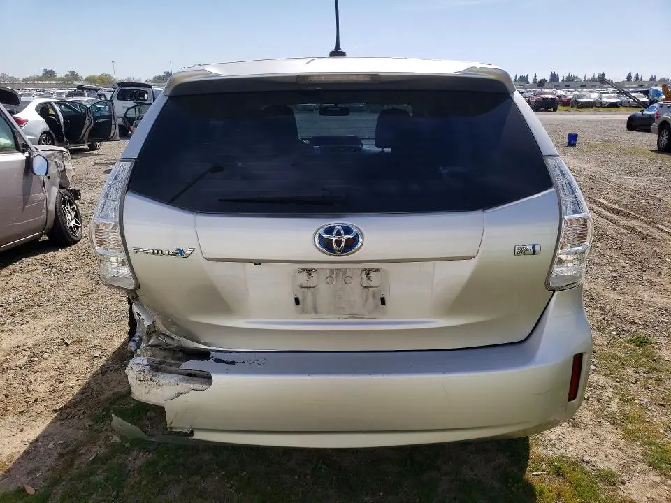 2013 TOYOTA PRIUS V THREE  