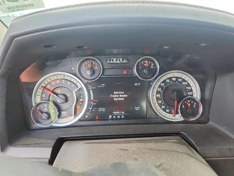 2015 RAM 1500 SPORT  