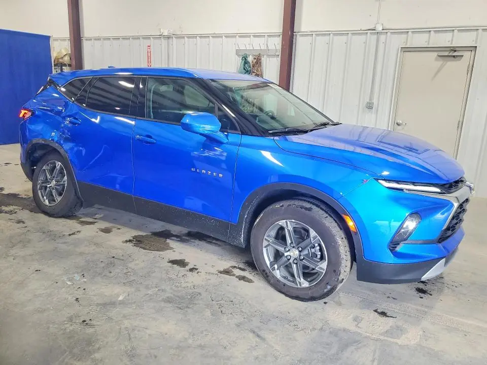 2025 CHEVROLET BLAZER 2LT  