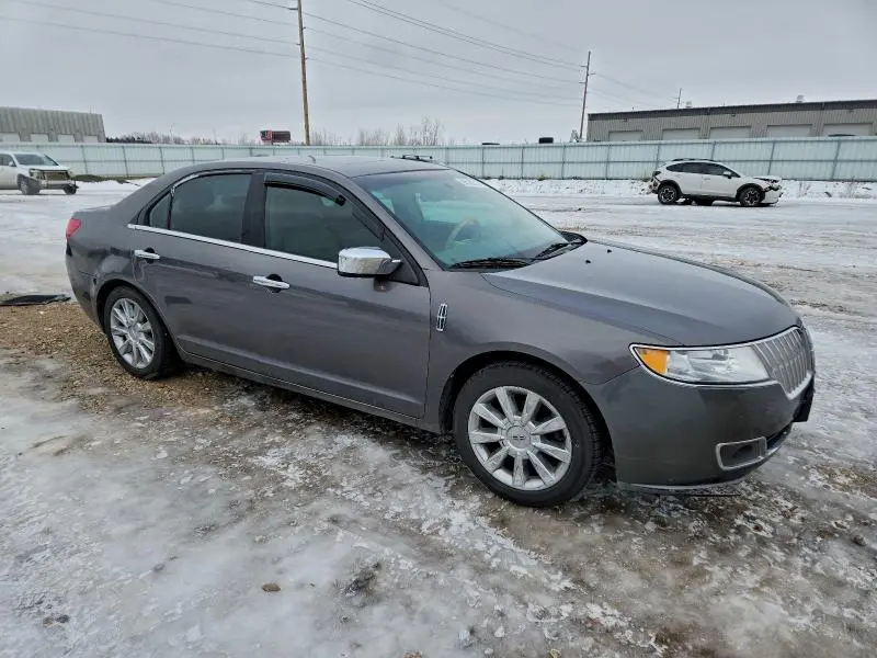 2011 LINCOLN MKZ   