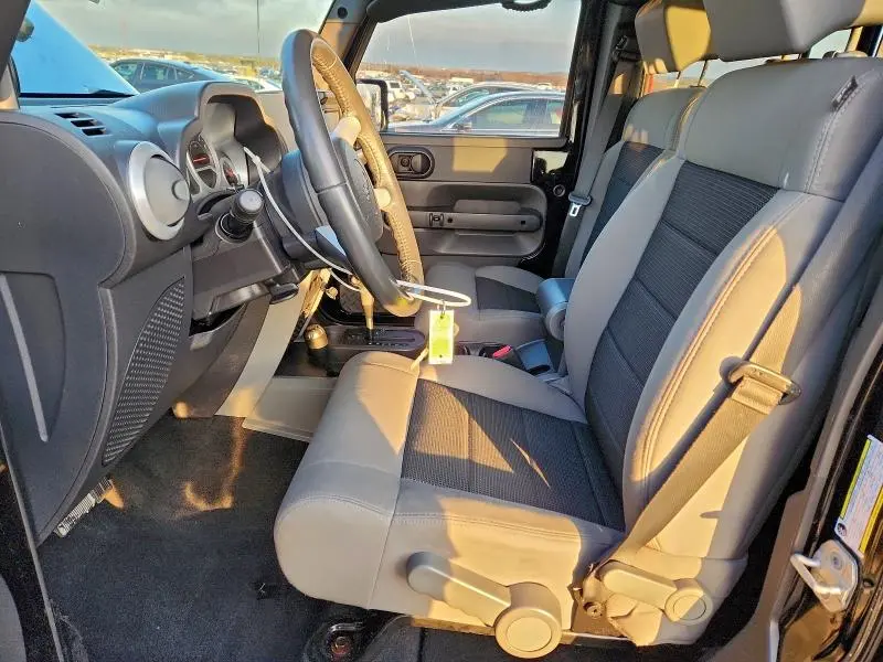 2010 JEEP WRANGLER UNLIMITED SAHARA  