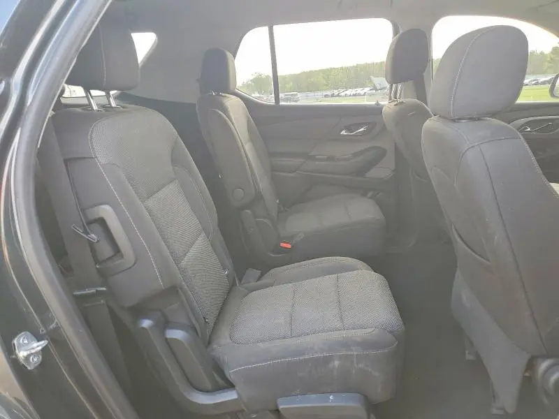 2019 CHEVROLET TRAVERSE LT  