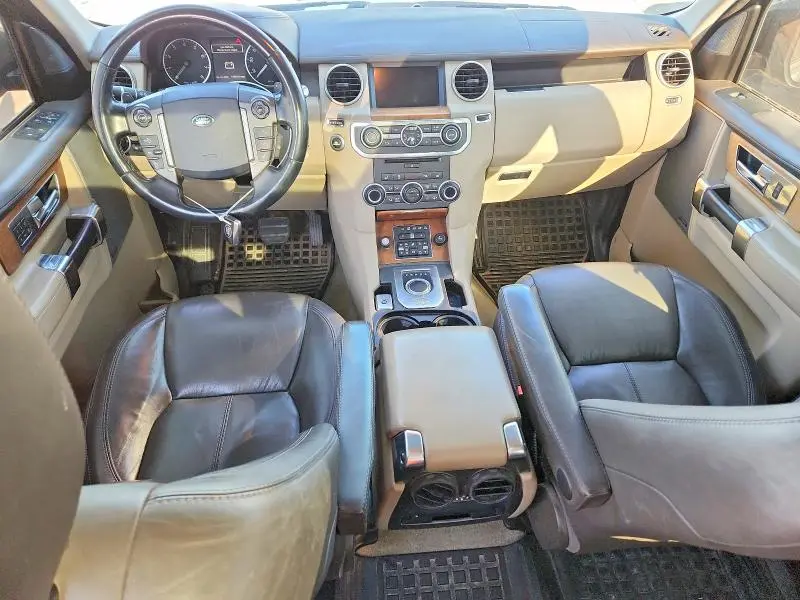 2016 LAND ROVER LR4 HSE LUXURY  