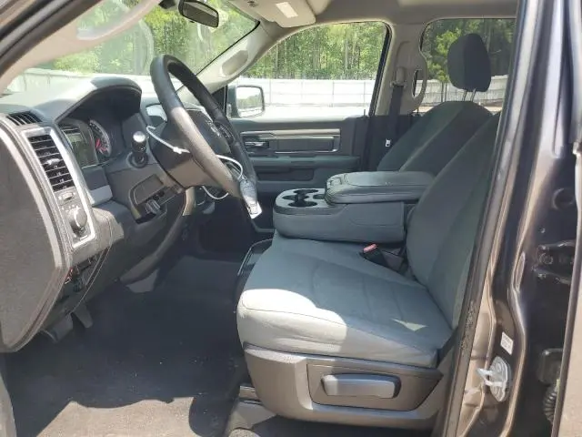 2017 RAM 1500 SLT  