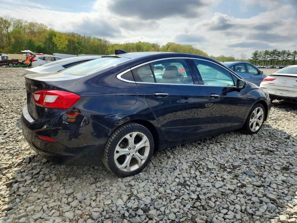 2017 CHEVROLET CRUZE PREMIER  
