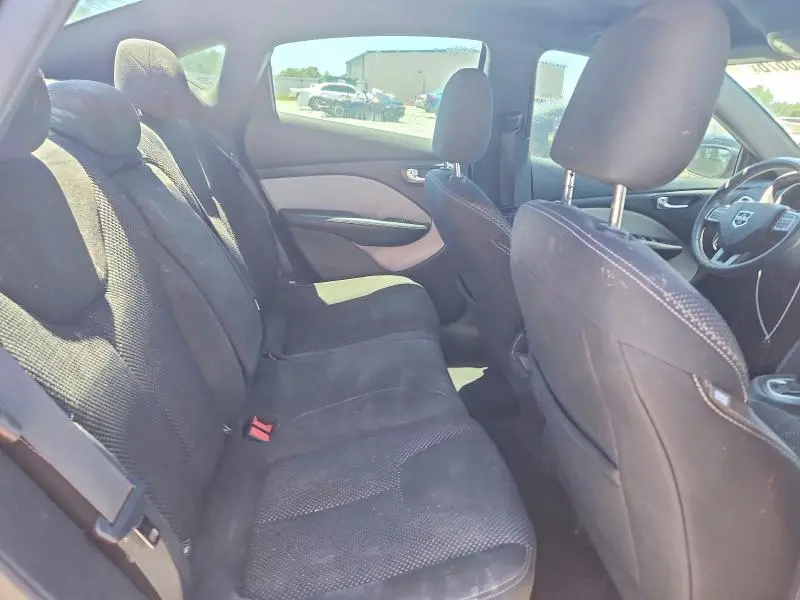 2015 DODGE DART SXT  