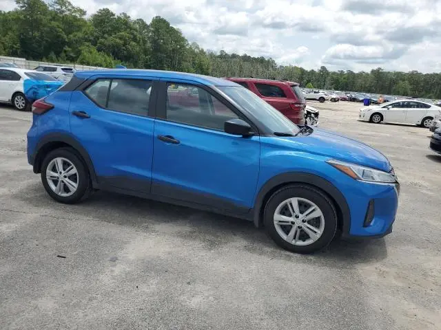2021 NISSAN KICKS S  