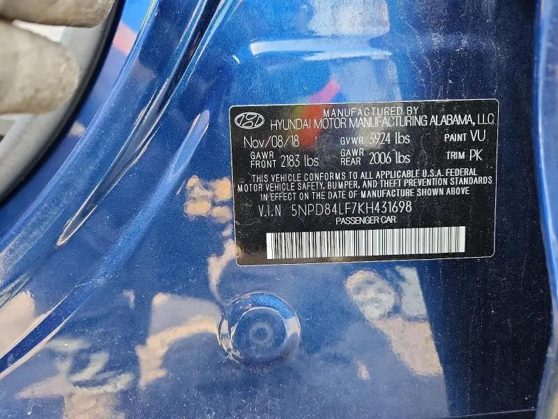 2019 HYUNDAI ELANTRA SEL  