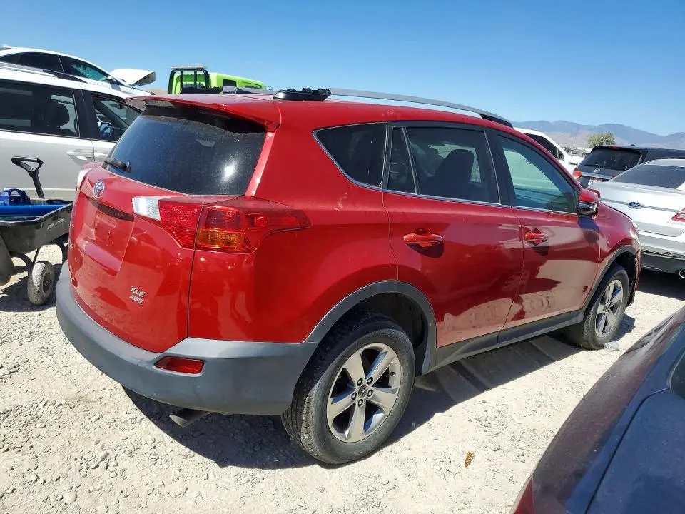 2015 TOYOTA RAV4 XLE  