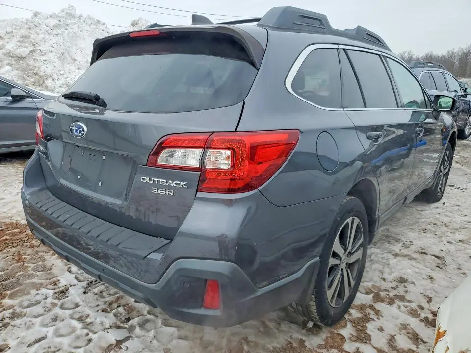 2018 SUBARU OUTBACK 3.6R LIMITED  