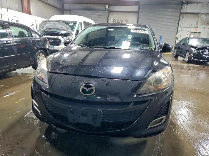 2010 MAZDA 3 S  