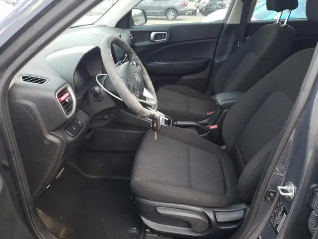 2024 HYUNDAI VENUE SE  