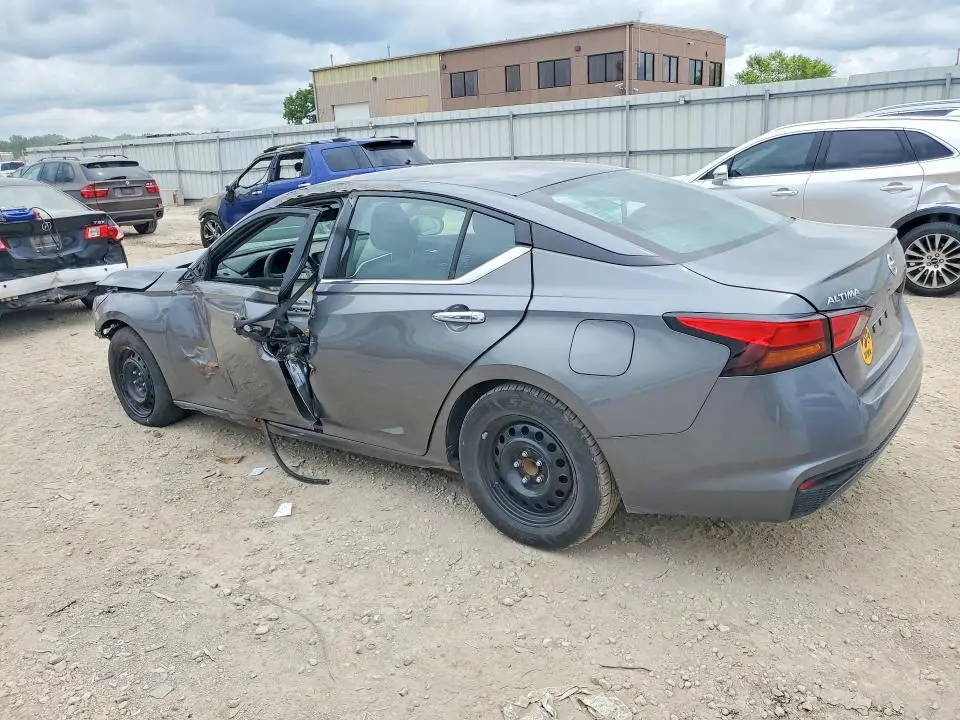 2022 NISSAN ALTIMA S  