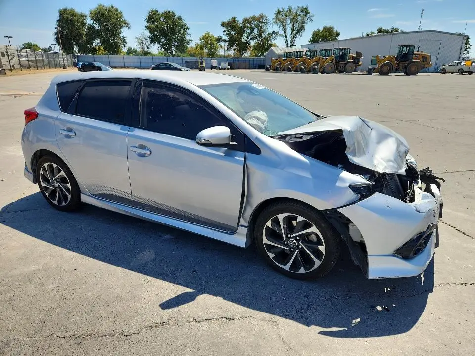 2017 TOYOTA COROLLA IM BASE  