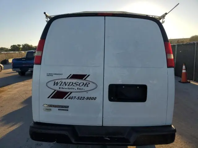 2015 CHEVROLET EXPRESS G2500   