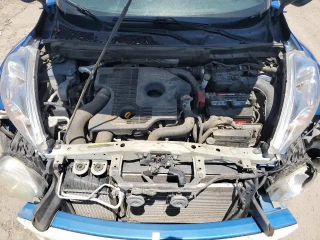 2011 NISSAN JUKE S