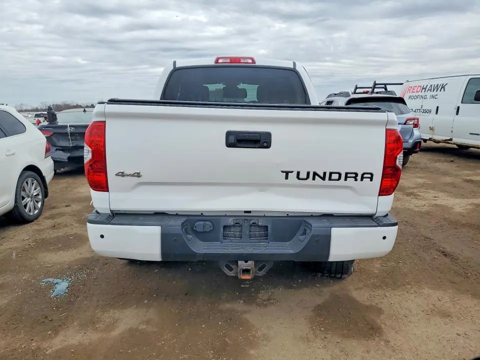 2017 TOYOTA TUNDRA PLATINUM  