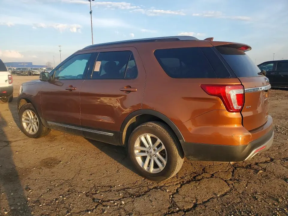 2017 FORD EXPLORER XLT  