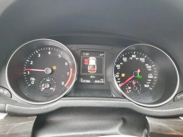 2017 VOLKSWAGEN PASSAT SE