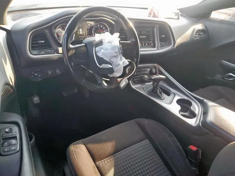 2021 DODGE CHALLENGER SXT  