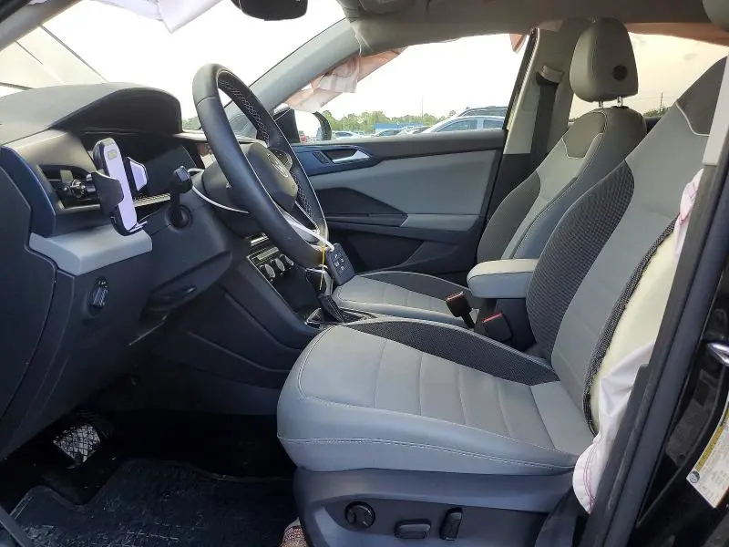 2023 VOLKSWAGEN TAOS SE  