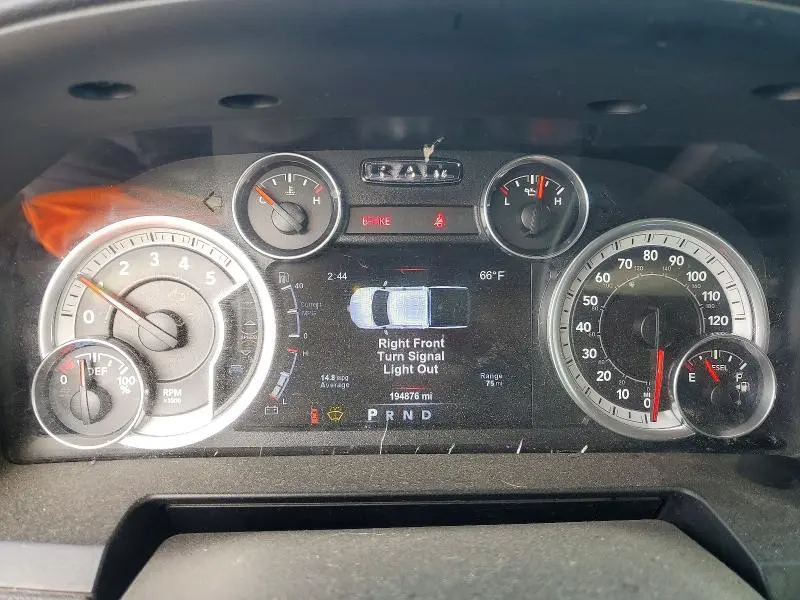 2015 RAM 1500 LARAMIE  