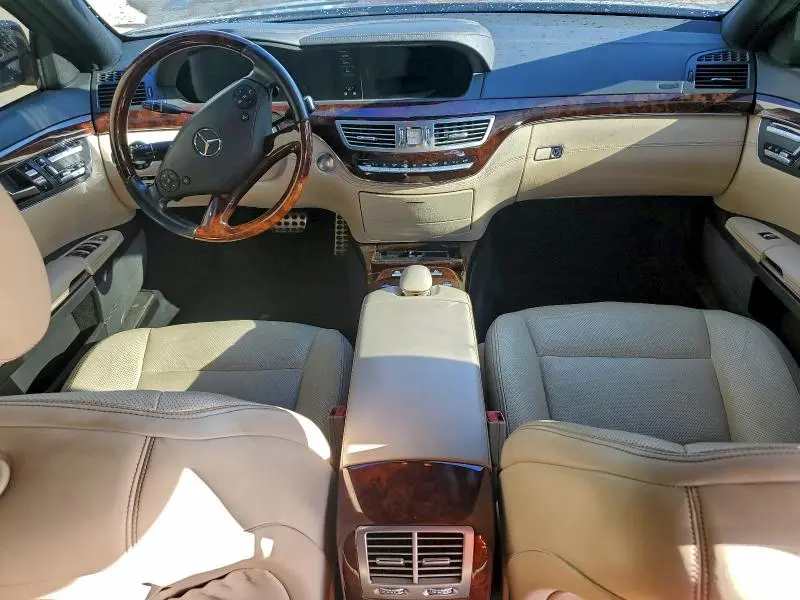 2013 MERCEDES-BENZ S 550  