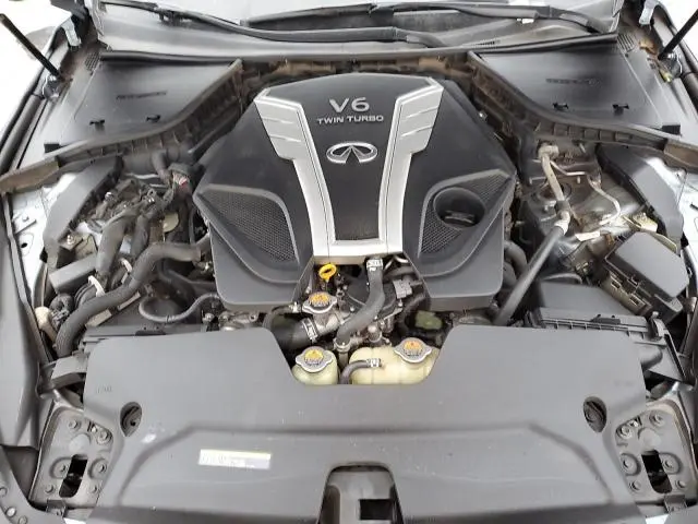 2018 INFINITI Q50 LUXE