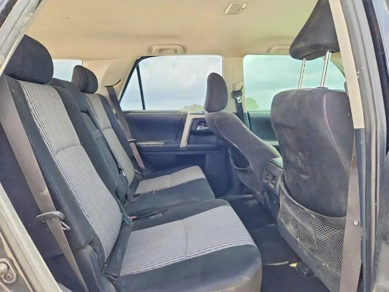 2014 TOYOTA 4RUNNER SR5  