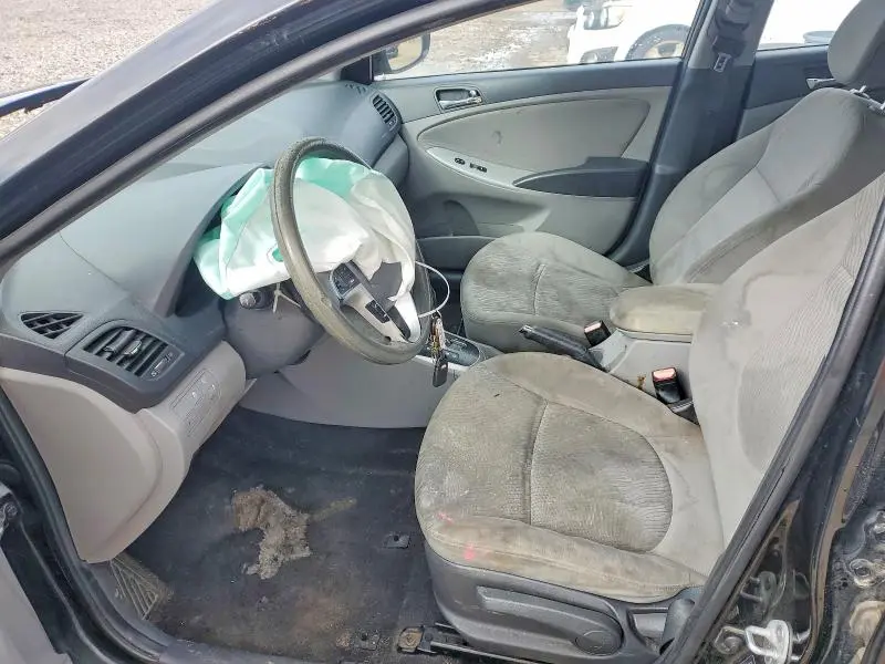 2013 HYUNDAI ACCENT GLS  