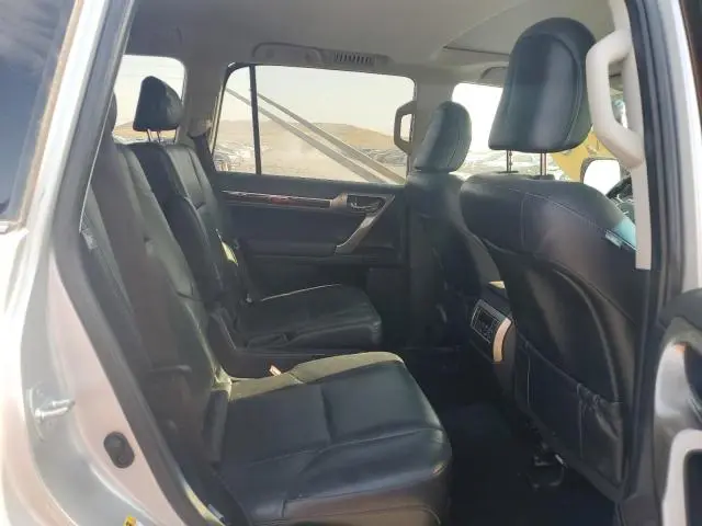 2017 LEXUS GX 460  