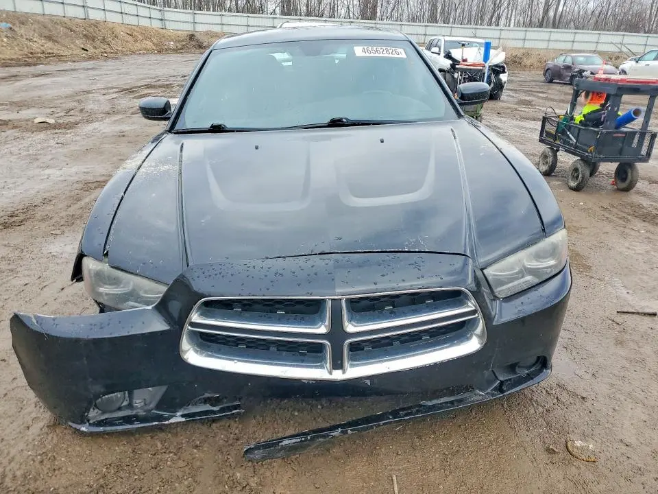 2013 DODGE CHARGER R  