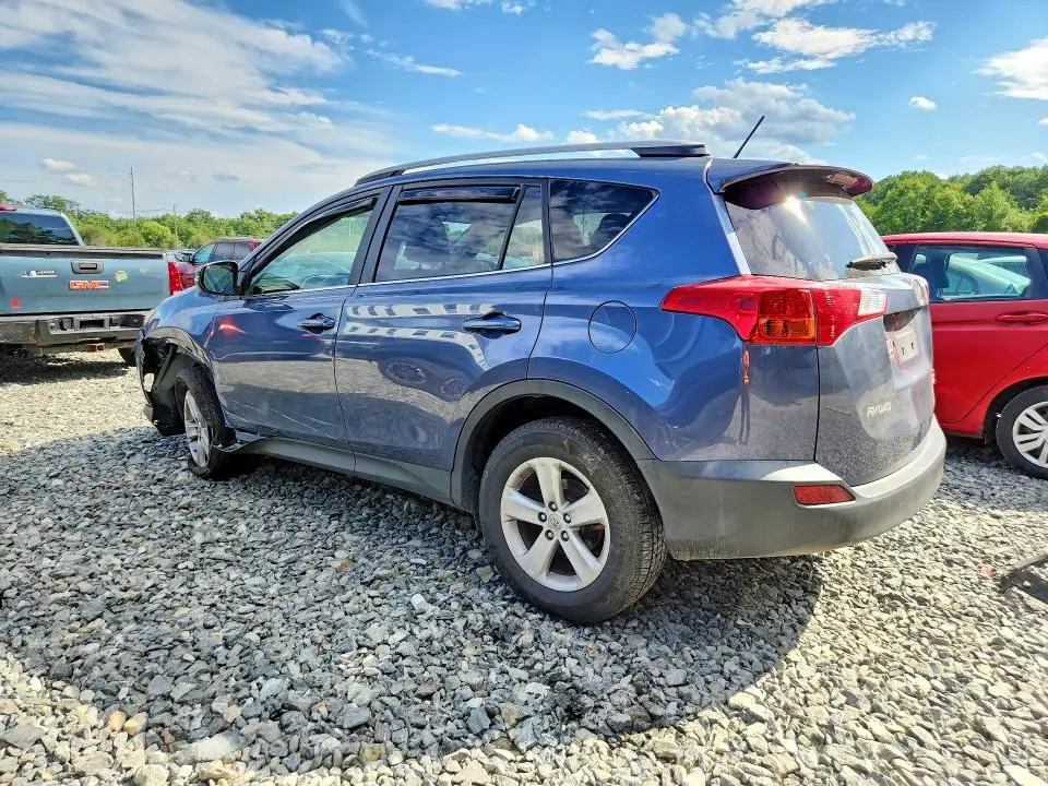 2013 TOYOTA RAV4 XLE  