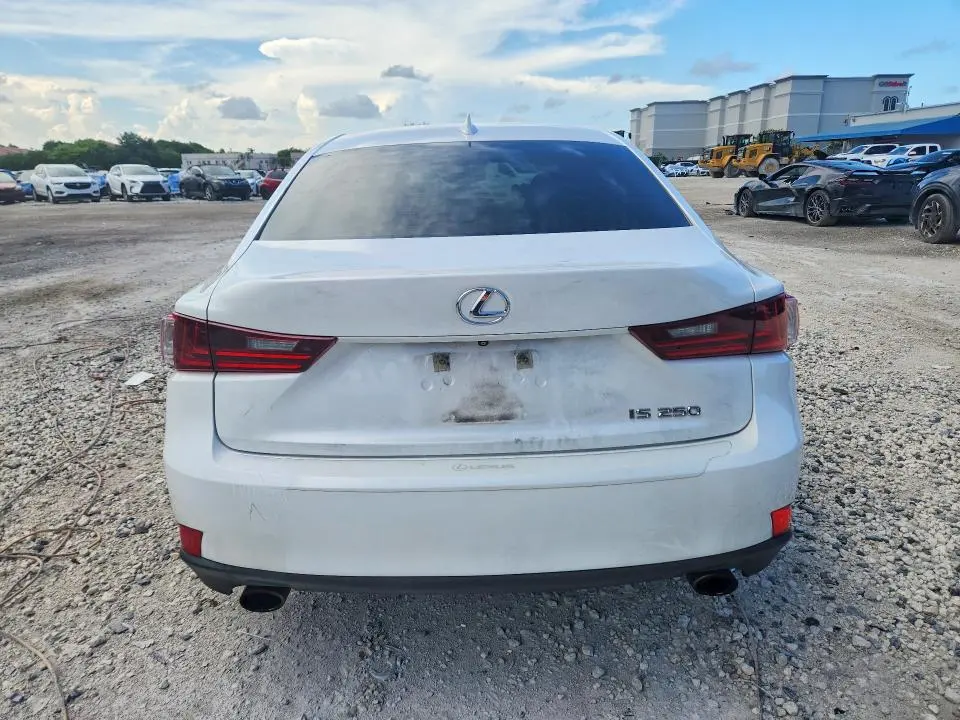 2015 LEXUS IS 250  