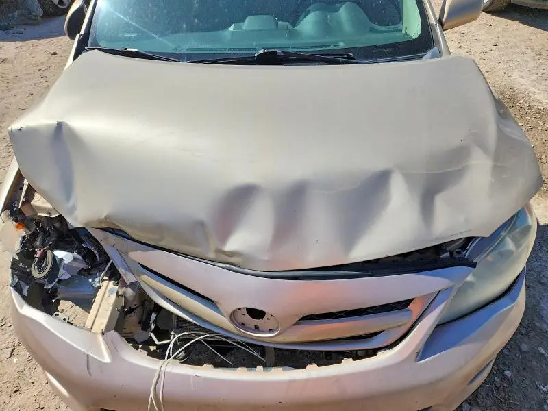 2012 TOYOTA COROLLA LE  