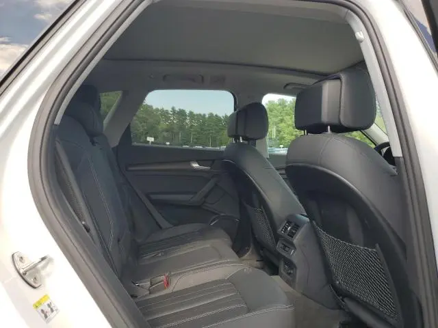 2024 AUDI Q5 PREMIUM 40  