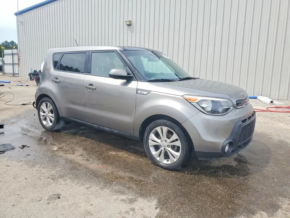 2015 KIA SOUL +  