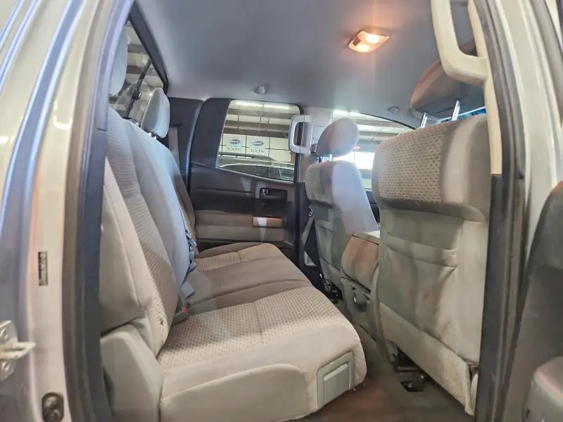 2010 TOYOTA TUNDRA GRADE  