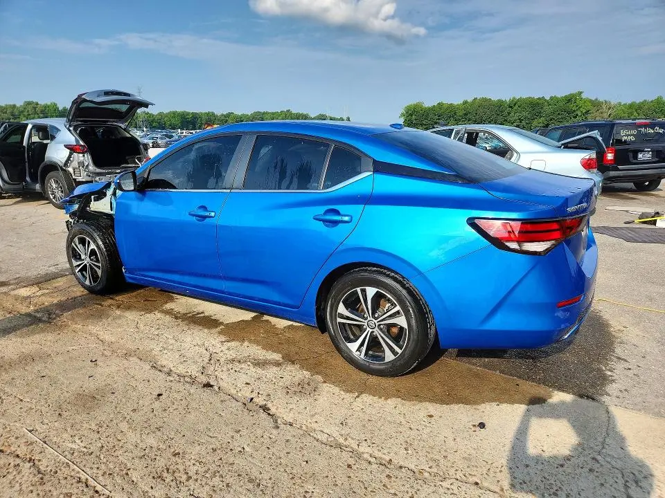 2022 NISSAN SENTRA SV  