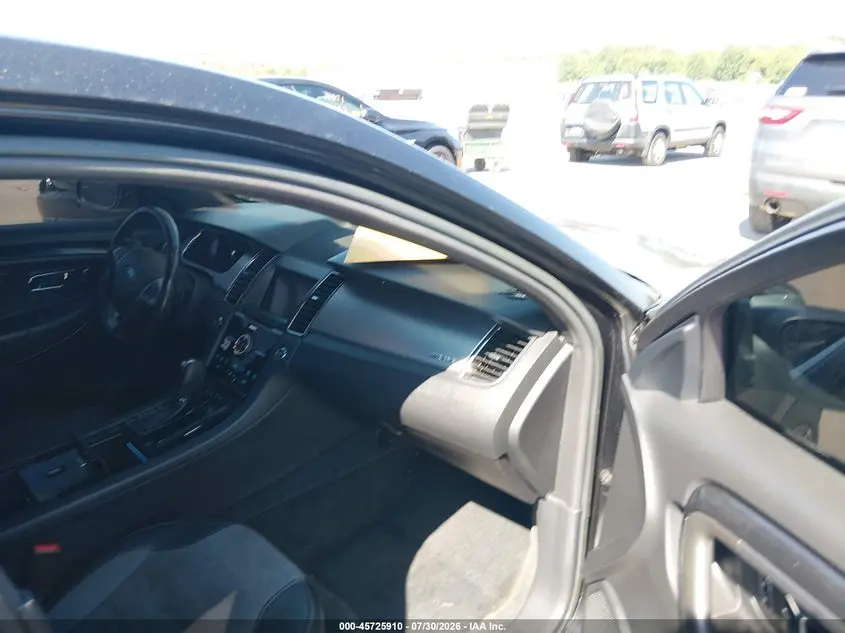 2015 FORD TAURUS SHO